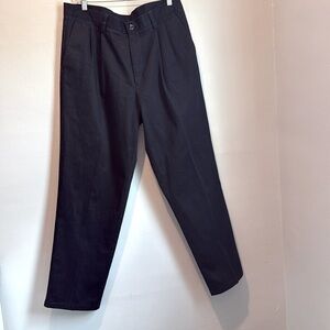 Dockers 36 x 31 Classic Fit Pleated Men's Navy Pants